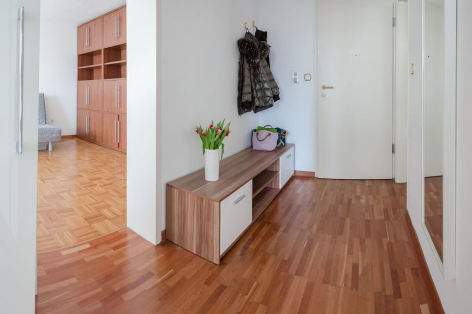 ursprüngliche Raumaufteilung Flur Richtung Wohnzimmer