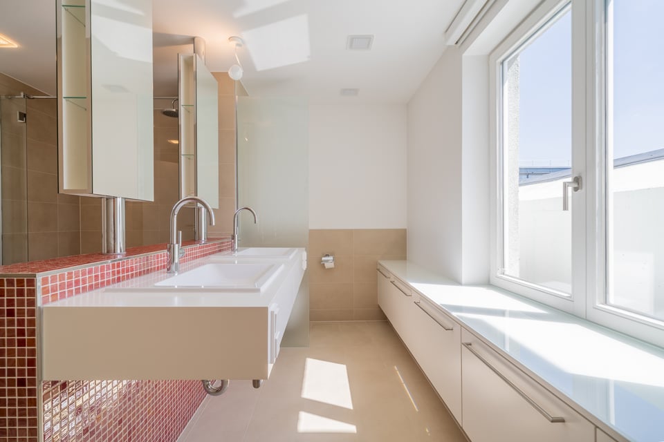 Badezimmer WC 5.OG